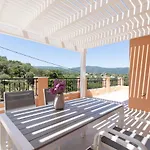 Onore Luxury Suites